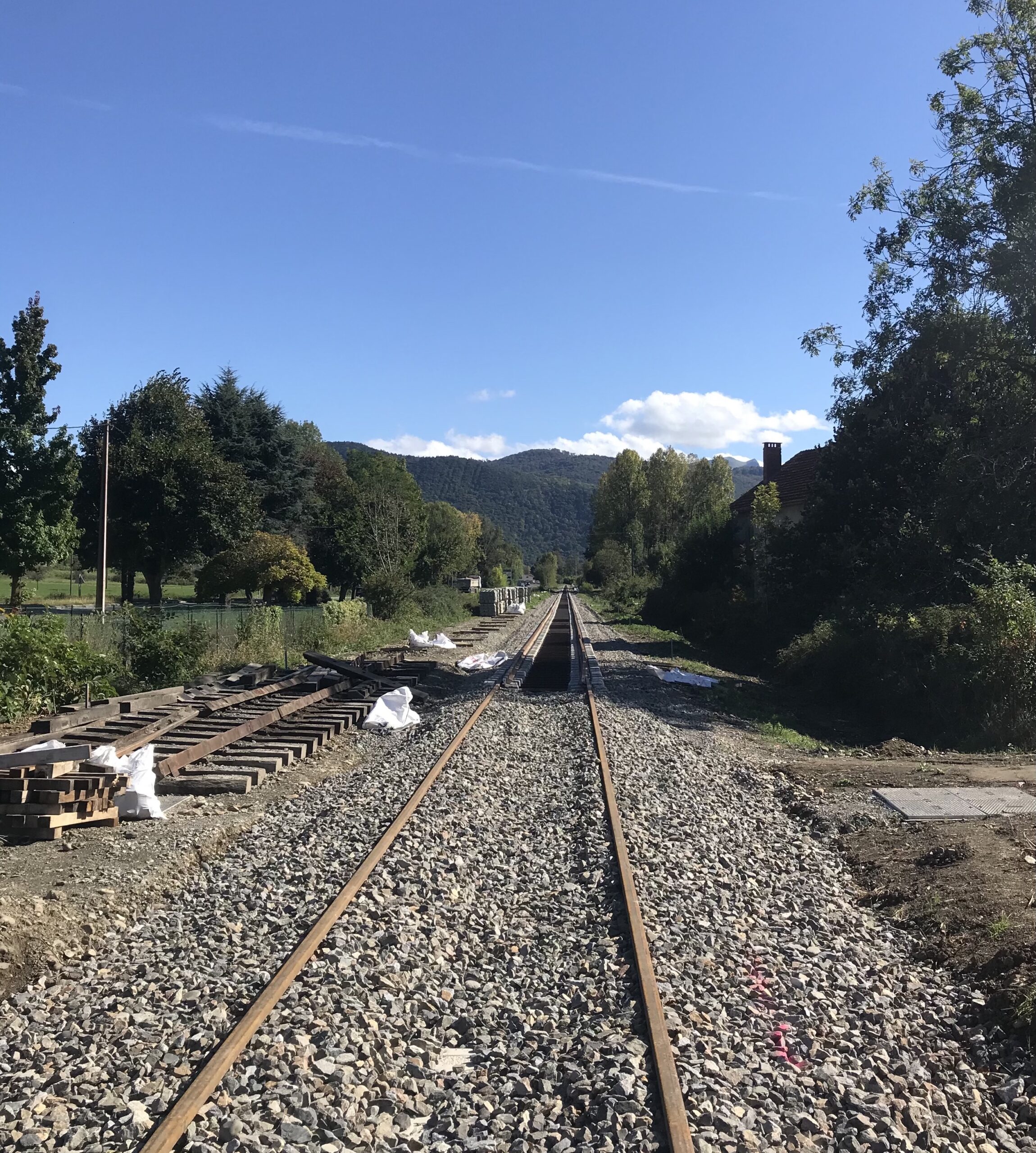 Train Luchon-Montréjeau premiers rails