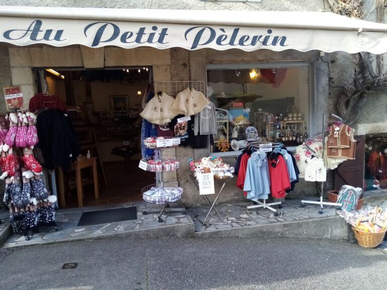 boutique-au-petit-pelerin-saint-bertrand-de-comminges-facade