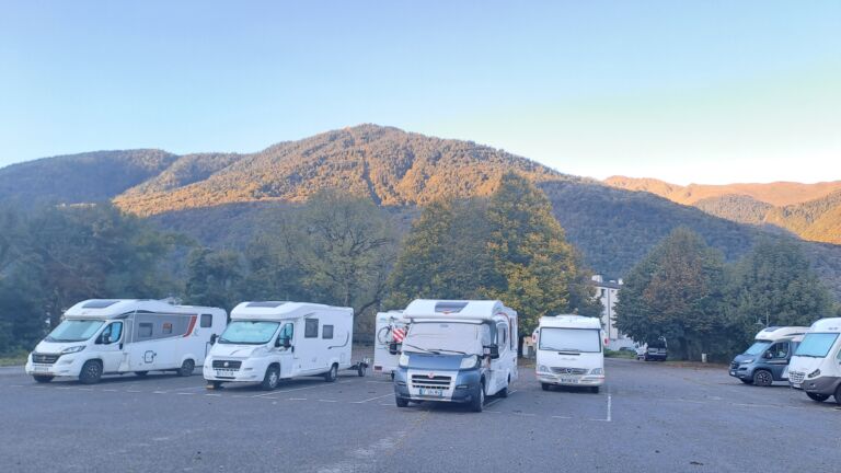 air-de-camping-car-luchon-vue (4)