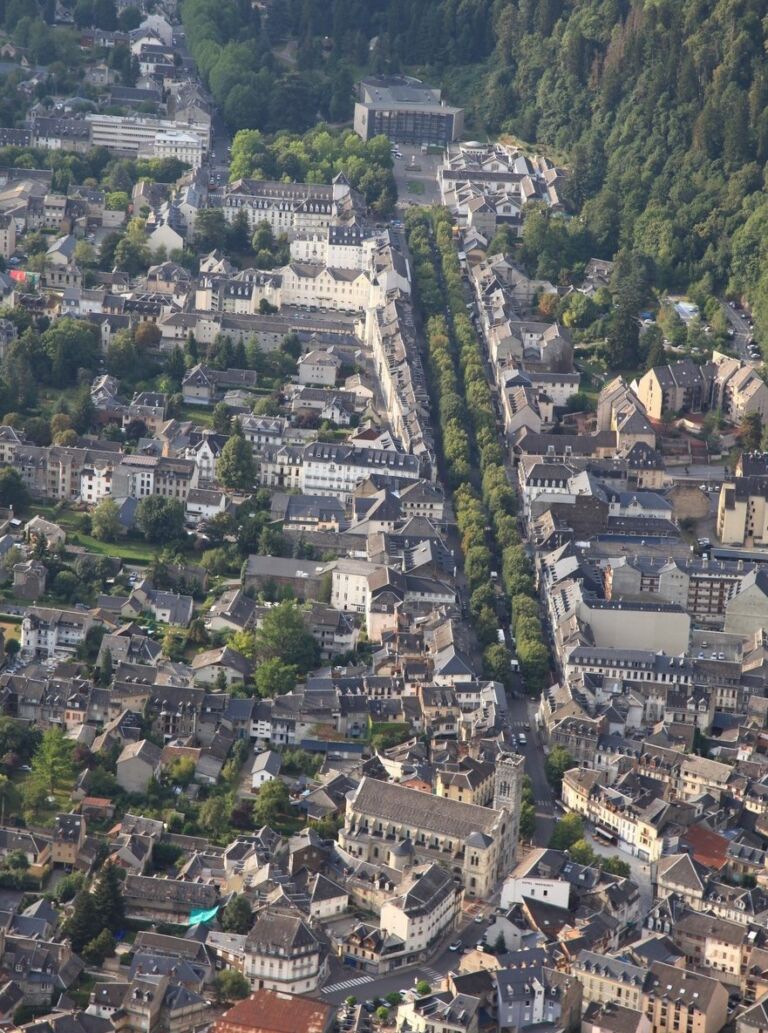 VISITE DE LA VILLE